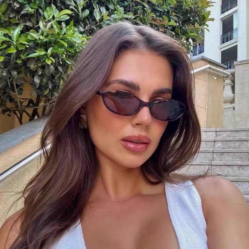 Retro Oval Frame Sunglasses Fashion Personalized Trendy Small Frame Sunglasses Punk Cat Eyes Sunshade Sun Protection Glasses 260106