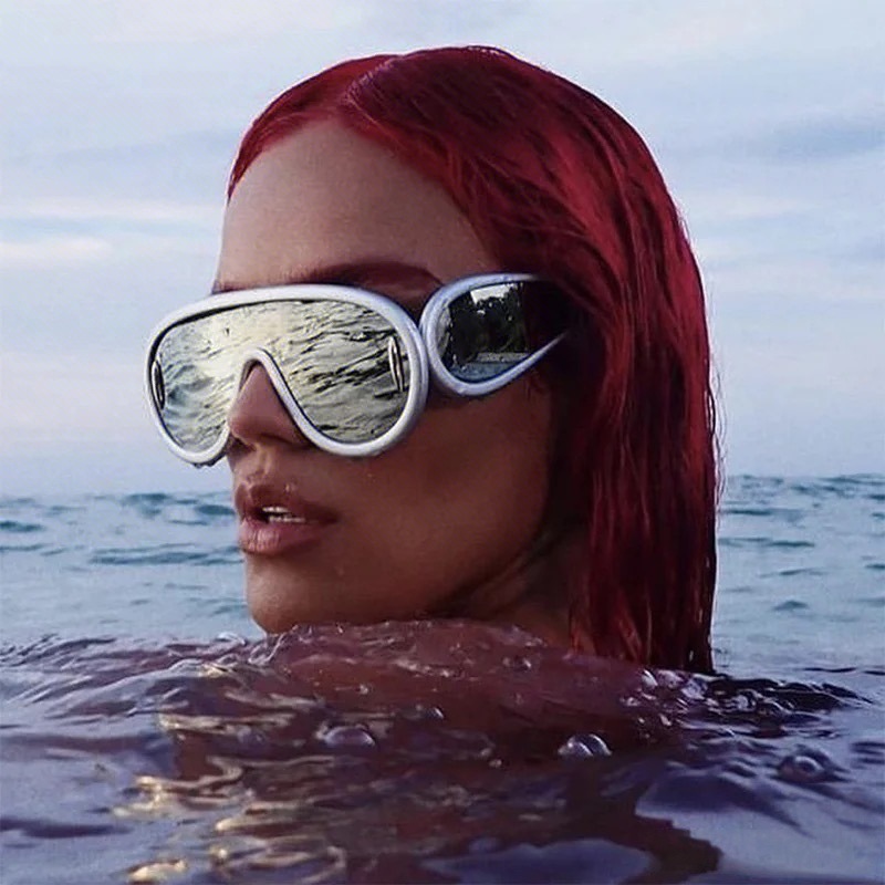 European American Cross Border Fashion Retro Oversized Frame One Piece Sunglasses Frog Eye Sunglasses Influencer Hot Girl Millennial Punk Style Sunglasses