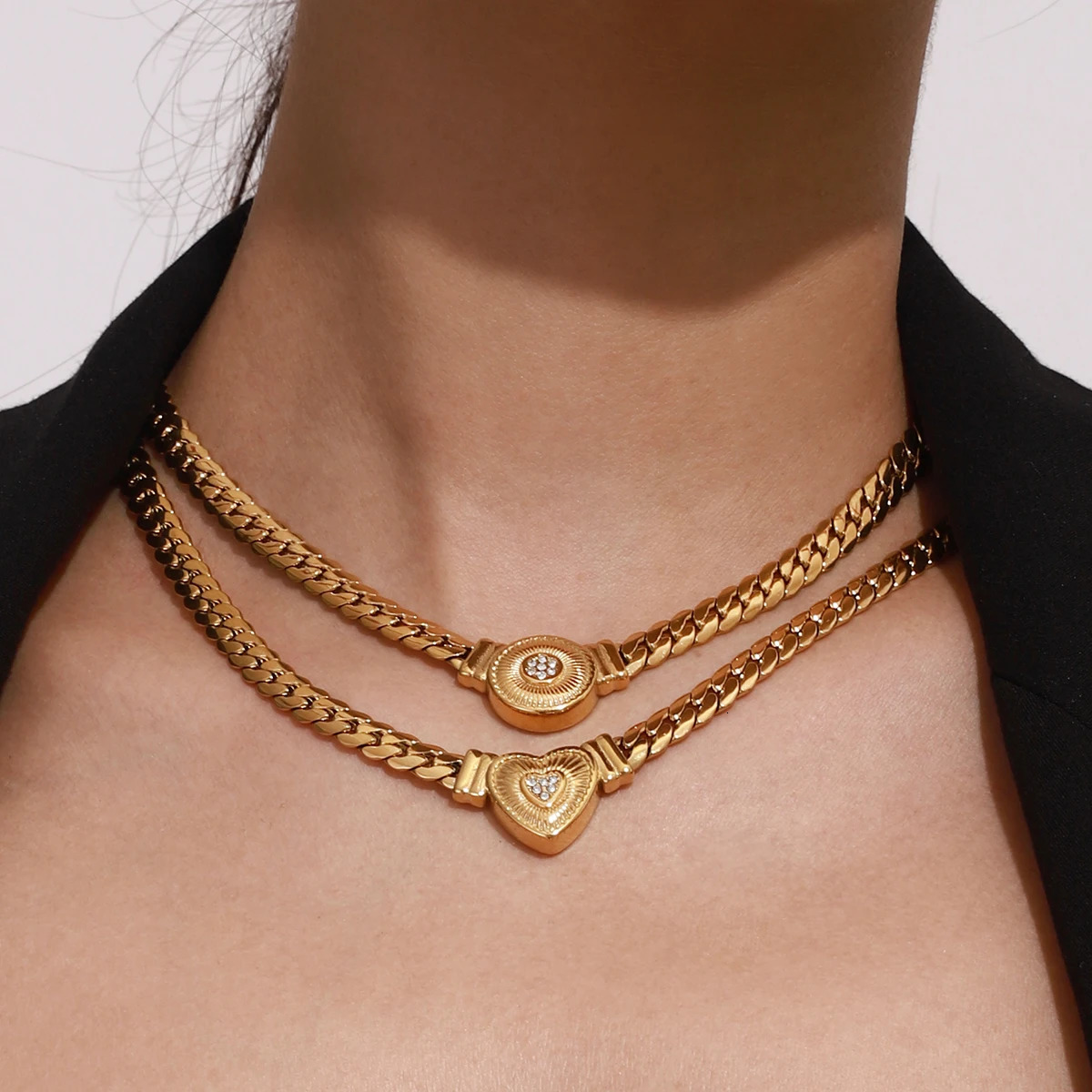 Uworld Retro Ribbed Round Pendant Necklace Watch Chain Necklace Stackable Womens Jewelry Gift for Her 251230