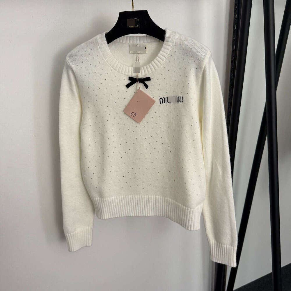 Designer Women's 25 Autumn Winter New Fashion Versatile Heavy Embroidery Letter Round Neck Pullover Sweater daad