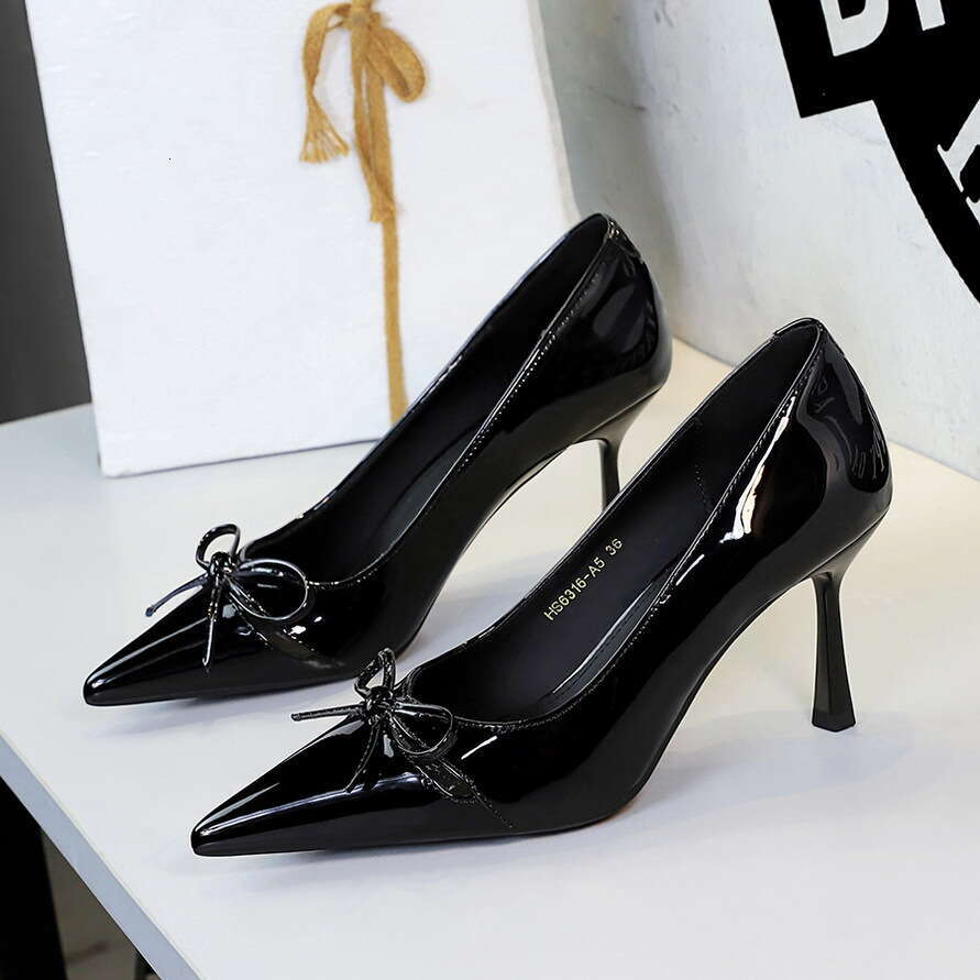 luxury Style Elegant High Heels Pointed Toe Shallow Mouth Bowknot Hollow Patent Leather Stiletto Slip-On Single Shoes for Women