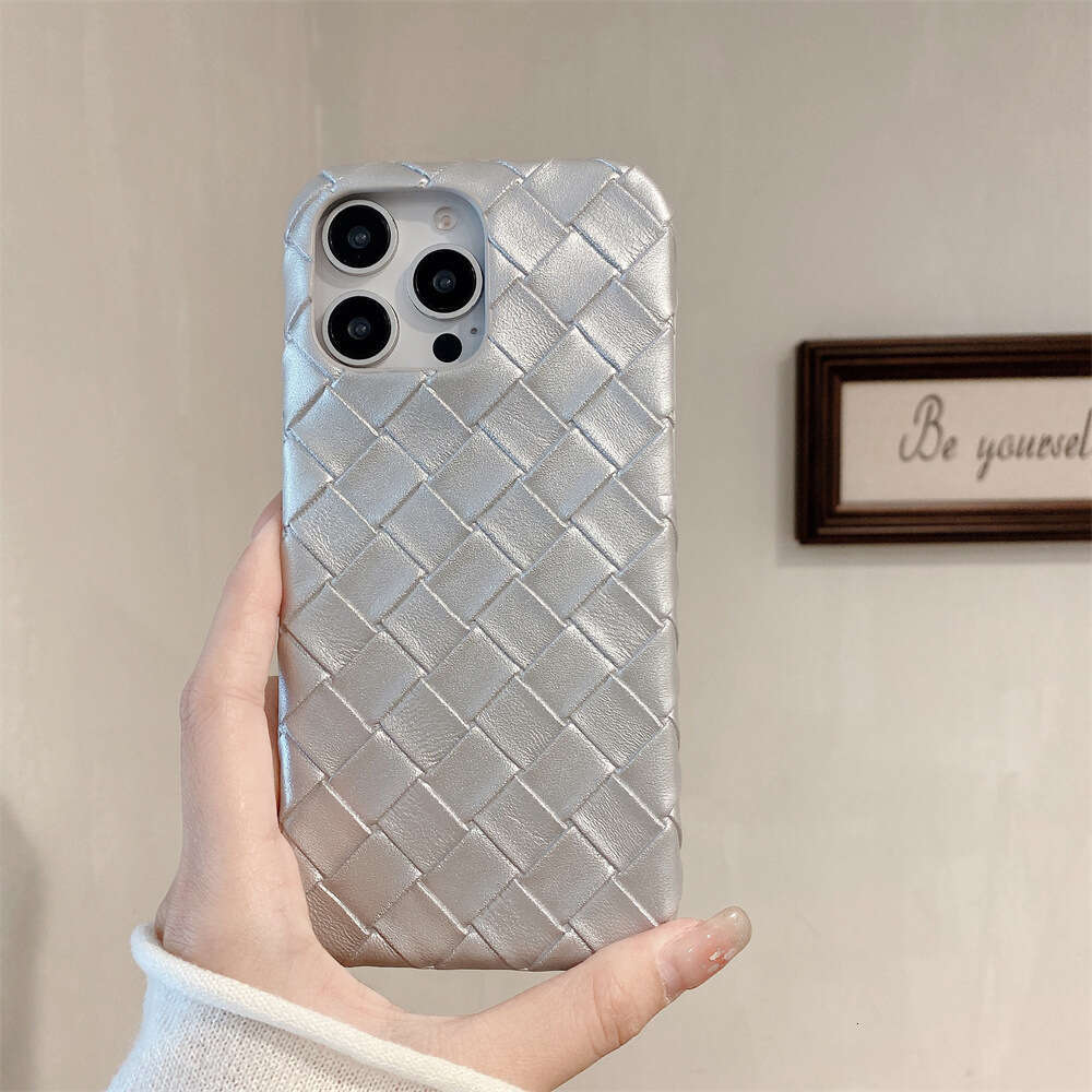 European And American Retro Quilted Leather Case For Apple 16 15 Max, 13, 14 Pro - view 9