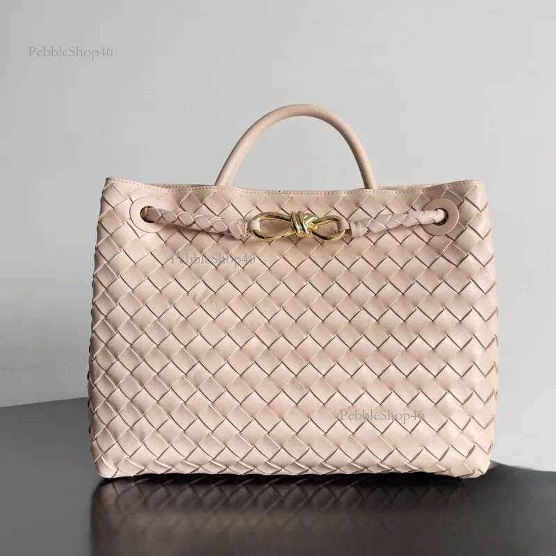 Mirror Quality Designer bv bags Woven Handle Andiamo andiamo bag Handbag Women's Leather Versatile Luxury Sheepskin White Crossbody Parachute Bag 795 9ae