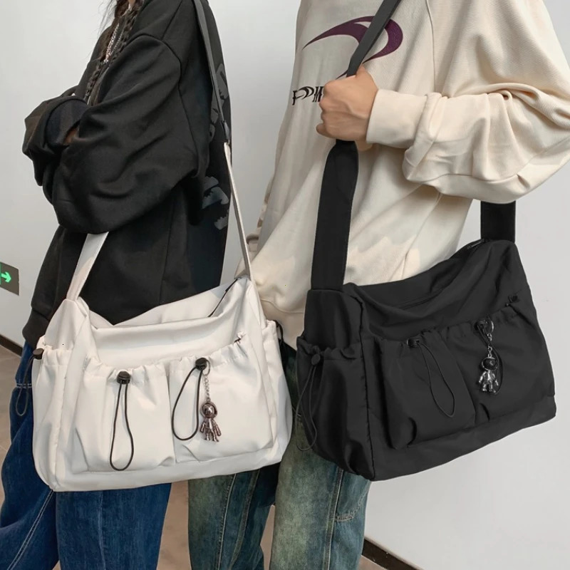 Highcapacity Unisex Shoulder Crossbody Bag Large Men Nylon Messenger Bags for Student Book Handbag Satchels 260104