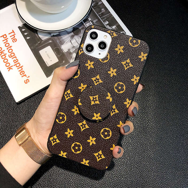 Phone Case iPhone17 Pro Max Case Checkered Shockproof Cover for iPhone 16 15 14 Plus 13 Pro 12