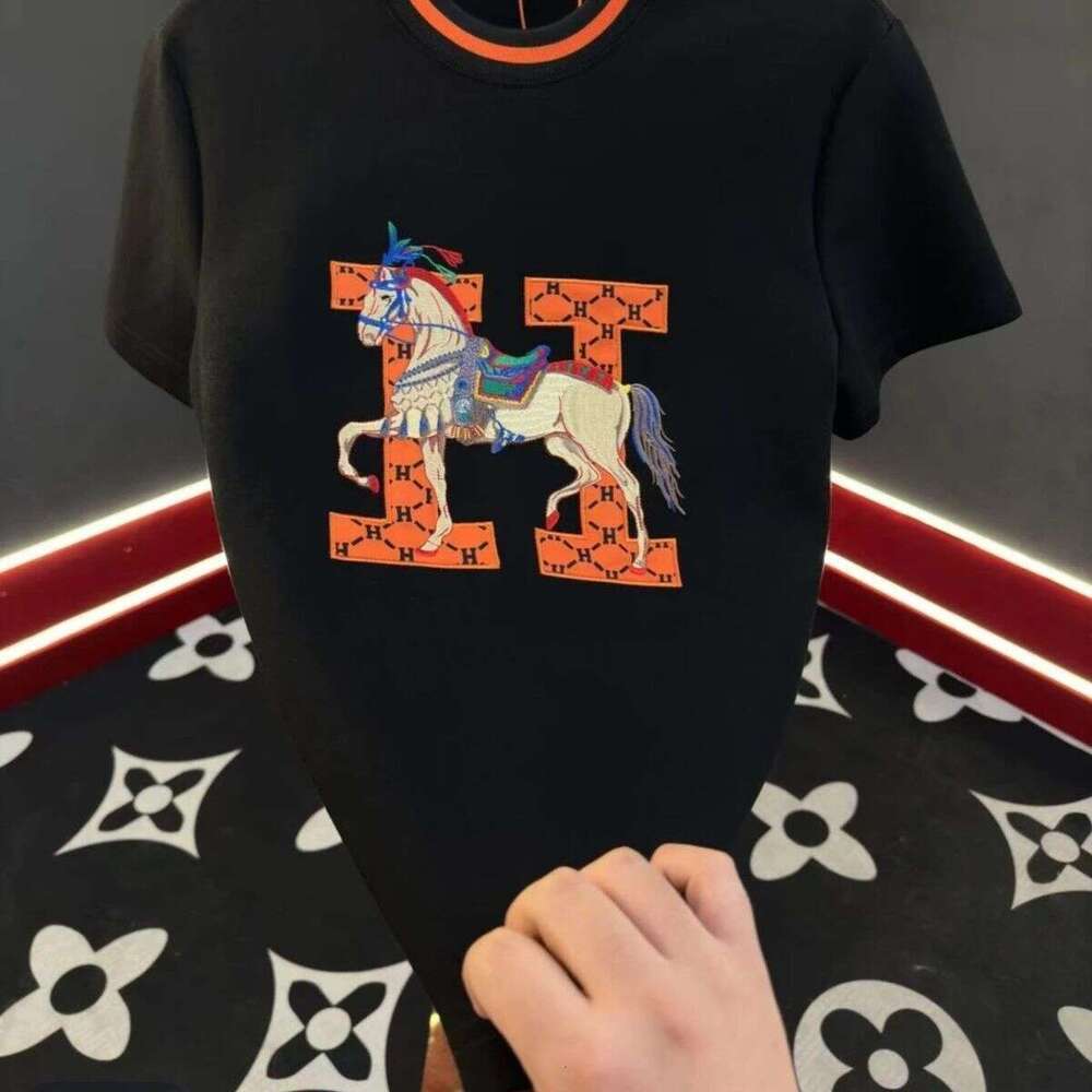 Men's T-Shirts Men's Tees Polos Neck Embroidered Short Sleeve Summer Fashion Men's Trendy Casual Couple Light Luxury Home Casual Men 