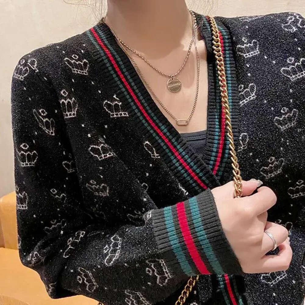 Spring Autumn Women's Fashion Luxury Chic Single Breasted Knitted Cardigan Elegant V Designer Fashion Neck Long Sleeve Loose Sweater Coat