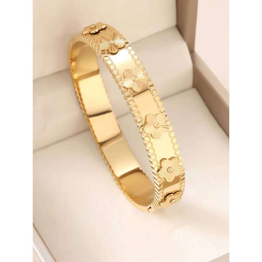 18K gold-plated stainless steel non fading gold bracelet - durable and fashionable jewelry accessory, suitable for holiday gifts C260108