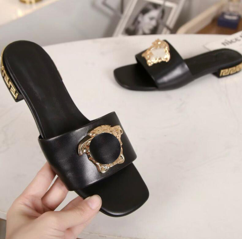 Slippers Slide sandals luxury Casual shoes Designer Mens Sliders fashion outdoor Beach sandale Womens Shoe flat loafer Summer Mule Flat shoes