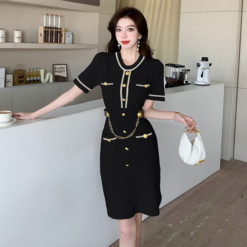 Xiaoxiangfeng French Style Design Sense Niche Skirt Summer 2026 New Small Casual Slimming And Hip Hugging Dress