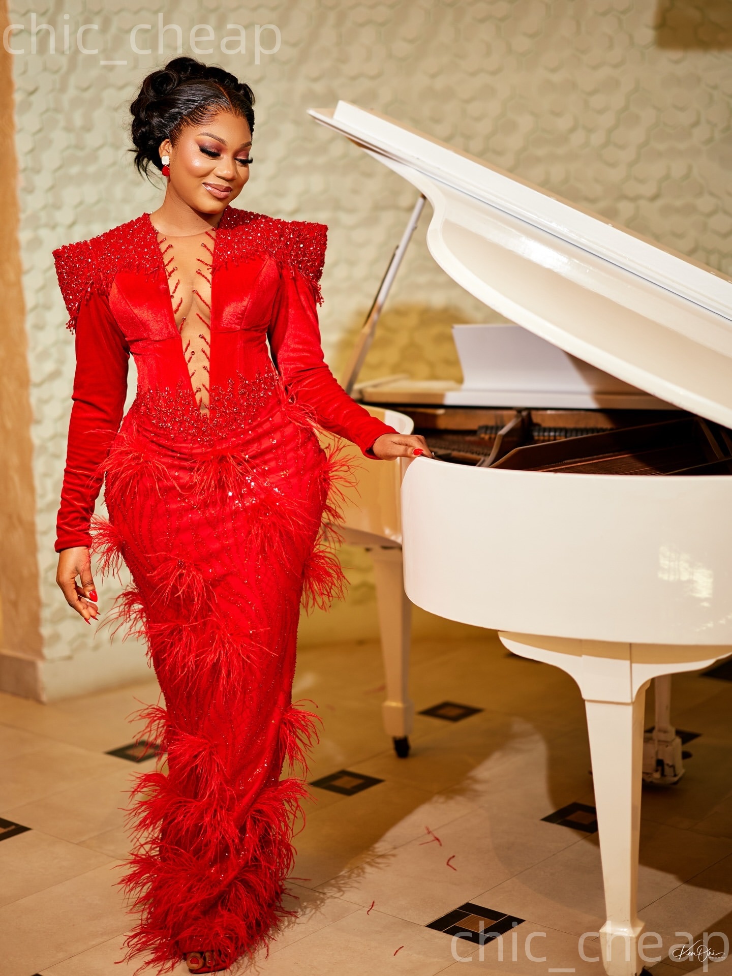 2026 Aso Ebi Red Sheath Prom Dresses Sheer Neck Beaded Feather Evening Formal Party Second Birthday Engagement Reception Gowns Dress For Special Occas