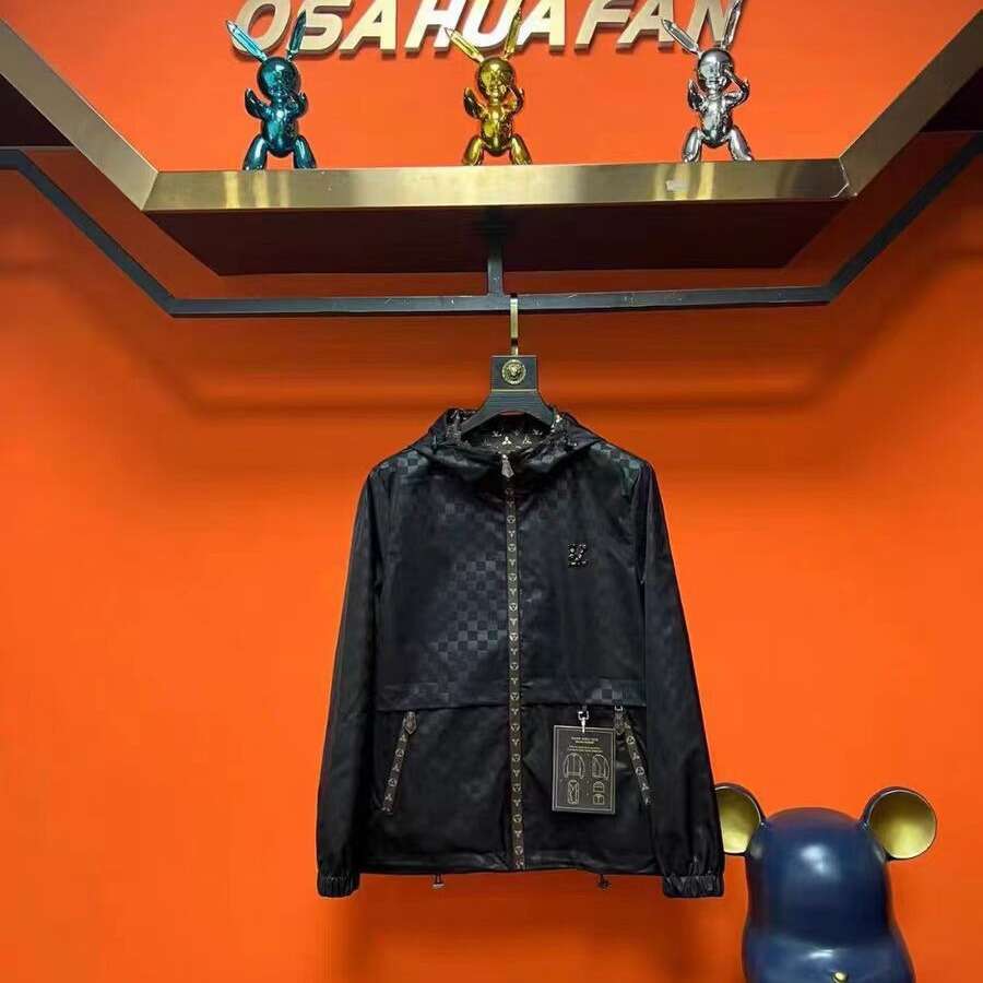 2024 Spring New Men's Light Luxury European High-Quality Hooded Jacket Versatile Comfortable