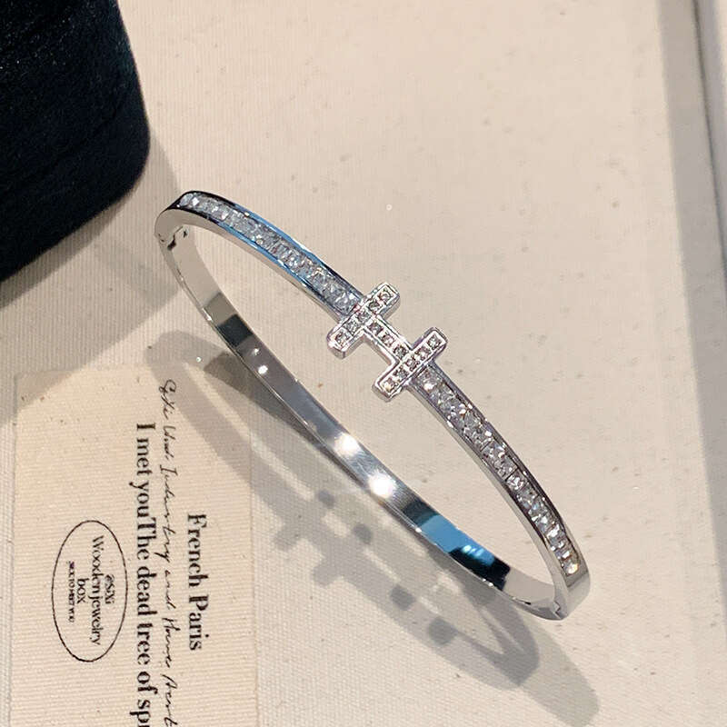 Letter H Bracelet Diamond-Studded Double T Bracelet Fashionable Titanium Steel Jewelry