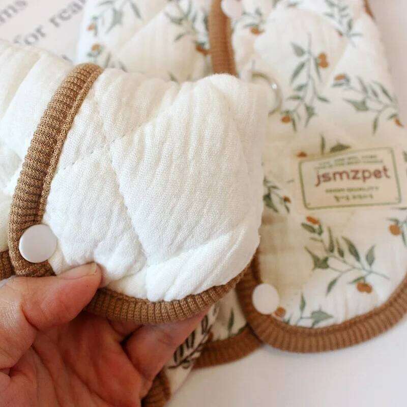 Cute Print Coat Autumn Winter Dog Clothes Pet Thickened Vest Chihuahua Bichon Warm Jackets for Girls Puppy Coats Cat Vests XJ251225