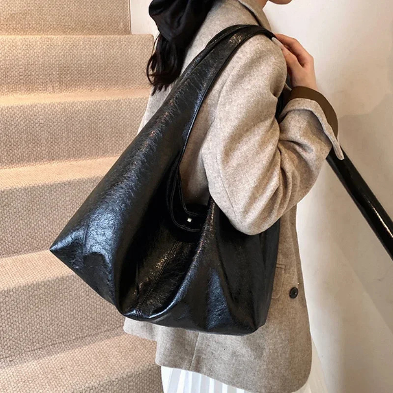Large Capacity PU Leather Hobo Underarm Bags Autumn Winter Shoulder Bag for Women 2026 Trend Y2K Handbags and Purses Tote 260205