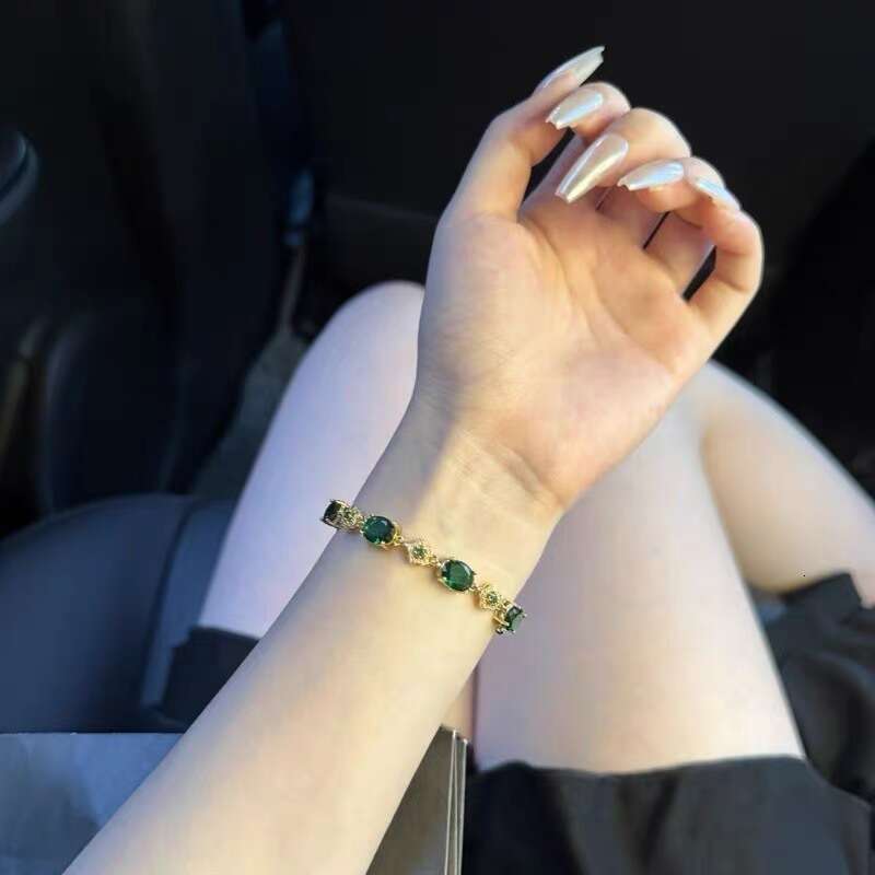 Snake-shaped Diamond-Studded Bracelet Designer Women's Bracelet Minimalist Fashion Accessory