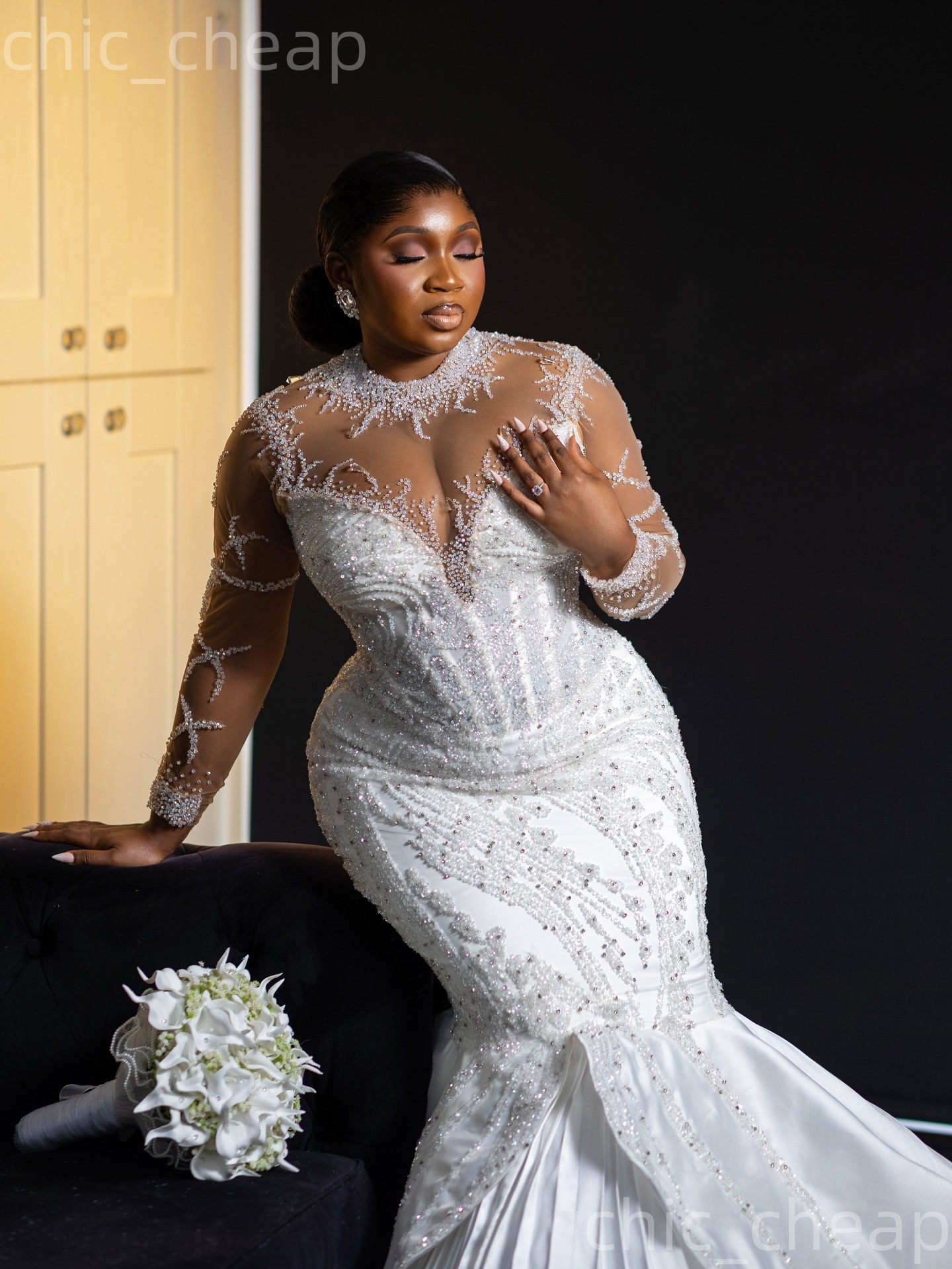 African Aso Ebi 2026 Ivory Mermaid Wedding Dress Crystals Beaded Sheer Neck Sequined Lace Satin Sparkly Bridal Gowns Dresses ZJ2269