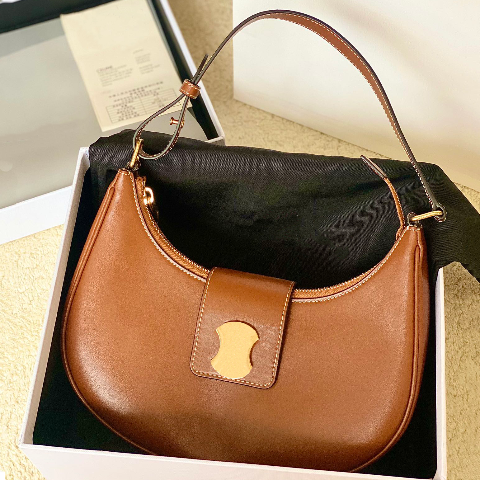 Luxury Designer bags tote Womens handbags AVA triomphes Underarm bag high quality leather crossbody Shoulder Bag fashion half moon armpit bag Evening Bags Purses