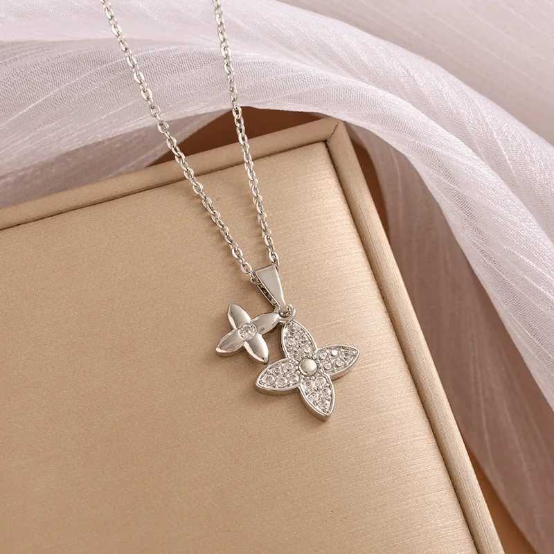 2025 new Fashionable micro-inlaid flower double titanium steel necklace versatile and elegant collaRBone chain H260108