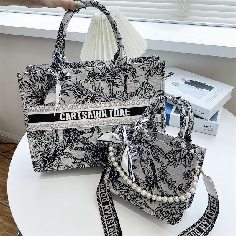 New Tote Pearl Chain Handbag Monet Garden Single Shoulder Crossbody Oil Painting Scarf Bag