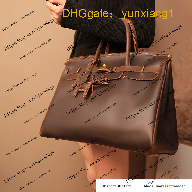Designer Bags Master Lu's Fashionable Casual Handmade 35cm Crazy Horse Head Layer Cowhide Bag with Large Capacity