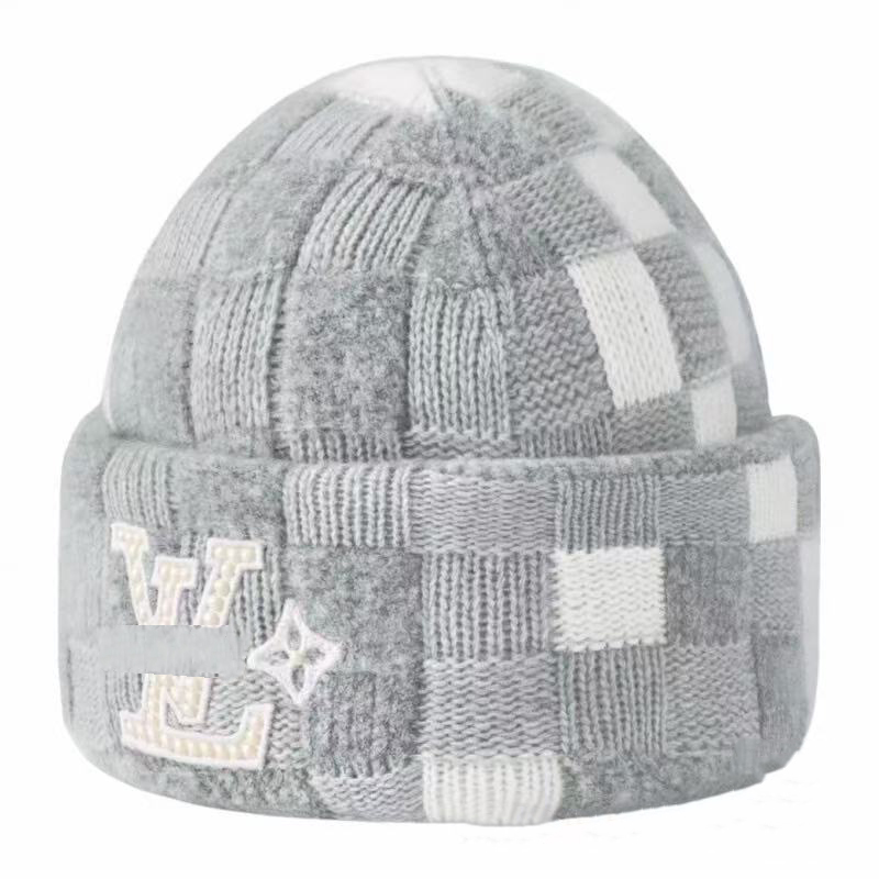 Designer Knitted Hat Men and Women Bean Hat Skiing Luxury Classic Fashion Winter Warm Wool Gift with Original Box