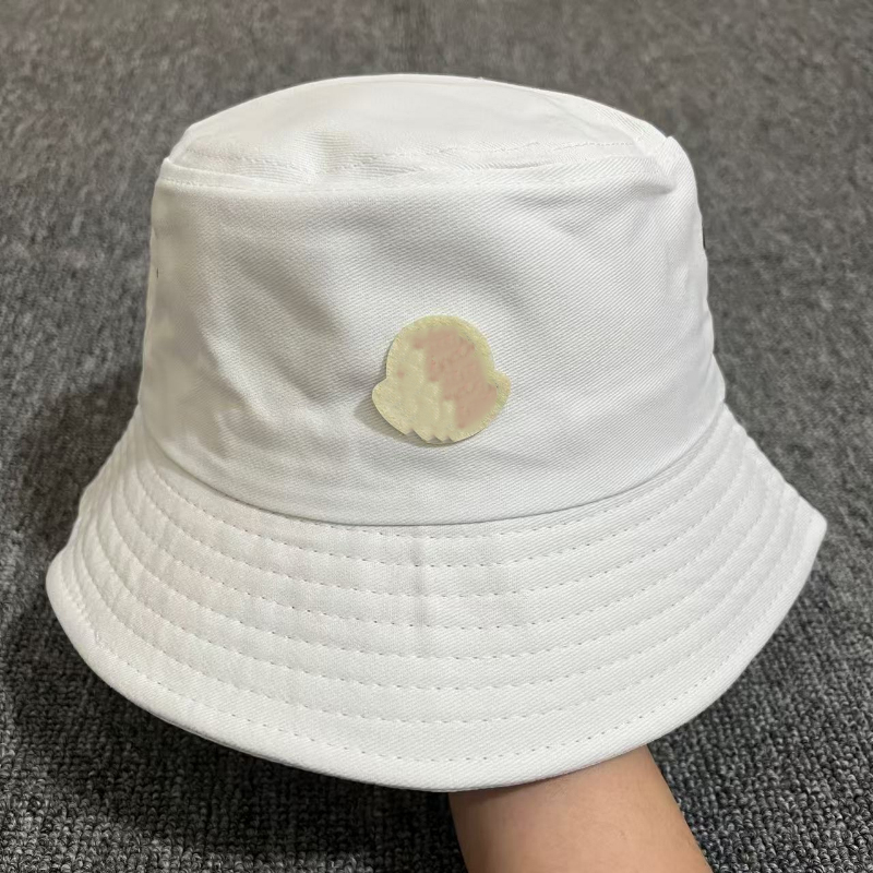 Designer Wide Brim Hats Brand Embroidered Washed Fisherman Hat Mens Womens Casual Cotton Large Outdoors Travel Joker Sunhat