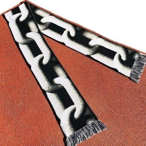 Fashion creative iron chain striped knitted womens scarf mens winter scarf apron black Y2K Halloween emo Adult Scarves unisex 240914