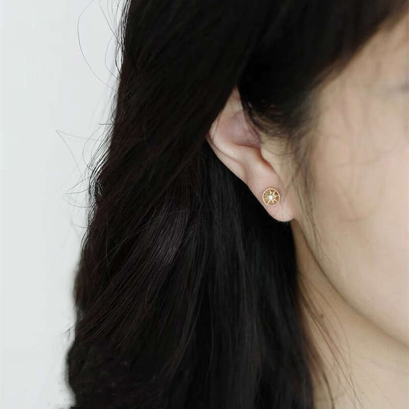Hexagonal Star Compass Stud Earrings 14K Gold-Plated Diamond-Studded Earrings Women's Minimalist Jewelry