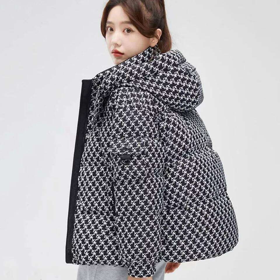 Autumn Winter Down Designer Fashion Cotton Jacket Women New Fashion Loose Thicken Coat Hooded Zipper Pocket Stand-Up Collar Outwear Female Parka