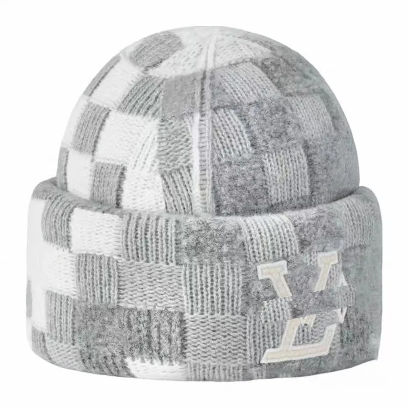 Designer Men Beanie Hat Luxury Women Beanie Hat Knitted Classic Fashion Casual Letter Hat Men Autumn Winter Outdoor Ski Warm Hat with Box nice