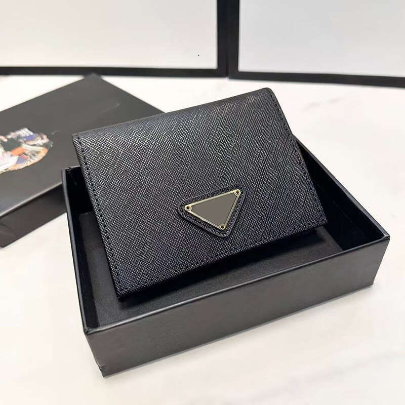 Woman Short Wallet Card Holder Mini Purse Fashion Designer Luxury Leather Handbag Coin Purses Square Pouch Clutch