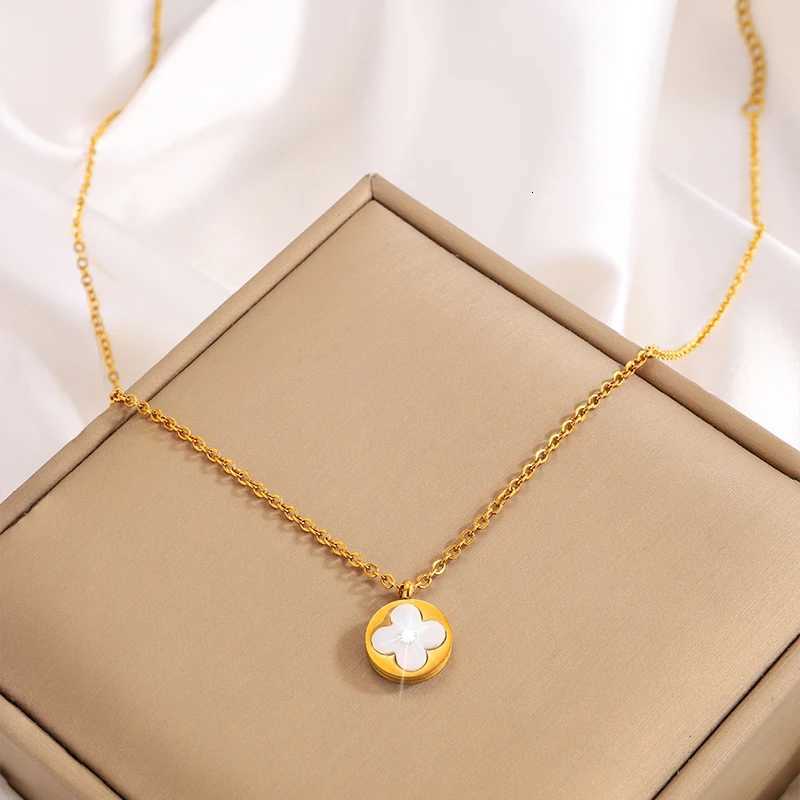 1pcs Fashionable And Simple Round White Shell Flower Pendant StainlESS Steel Non-Fading Necklace H260108