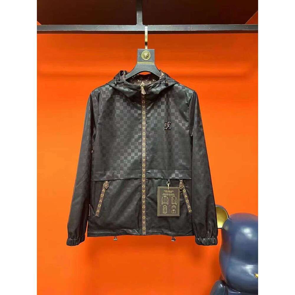 2024 Spring New Men's Light Luxury European High-Quality Hooded Jacket Versatile Comfortable