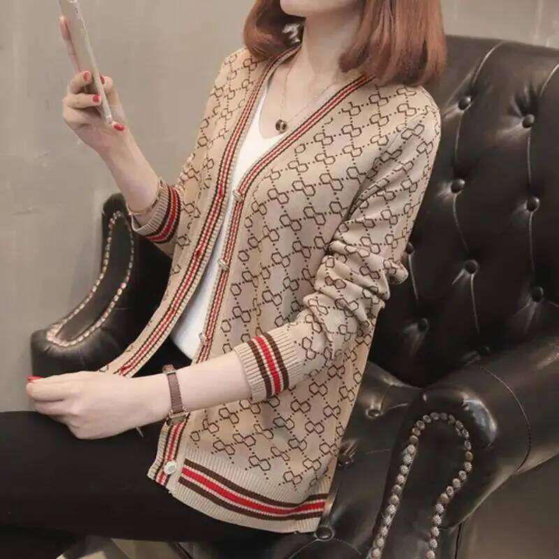 Women's Clothing Cardigan Sweater Autumn Geometric Loose Long Sleeve Designer Fashion Knit Casual Coat Lady Versatile V-Neck Tops