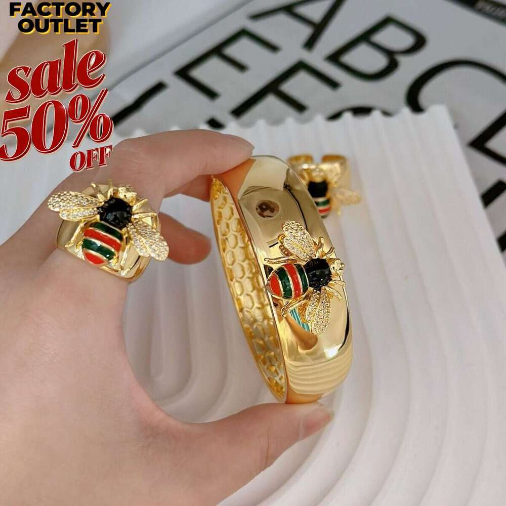 Gold Bee Bracelet Ring Set Enamel Rhinestone Jewelry for Women's Daily Styling Enamel Rhinestone Insect European American Retro Hot-Selling