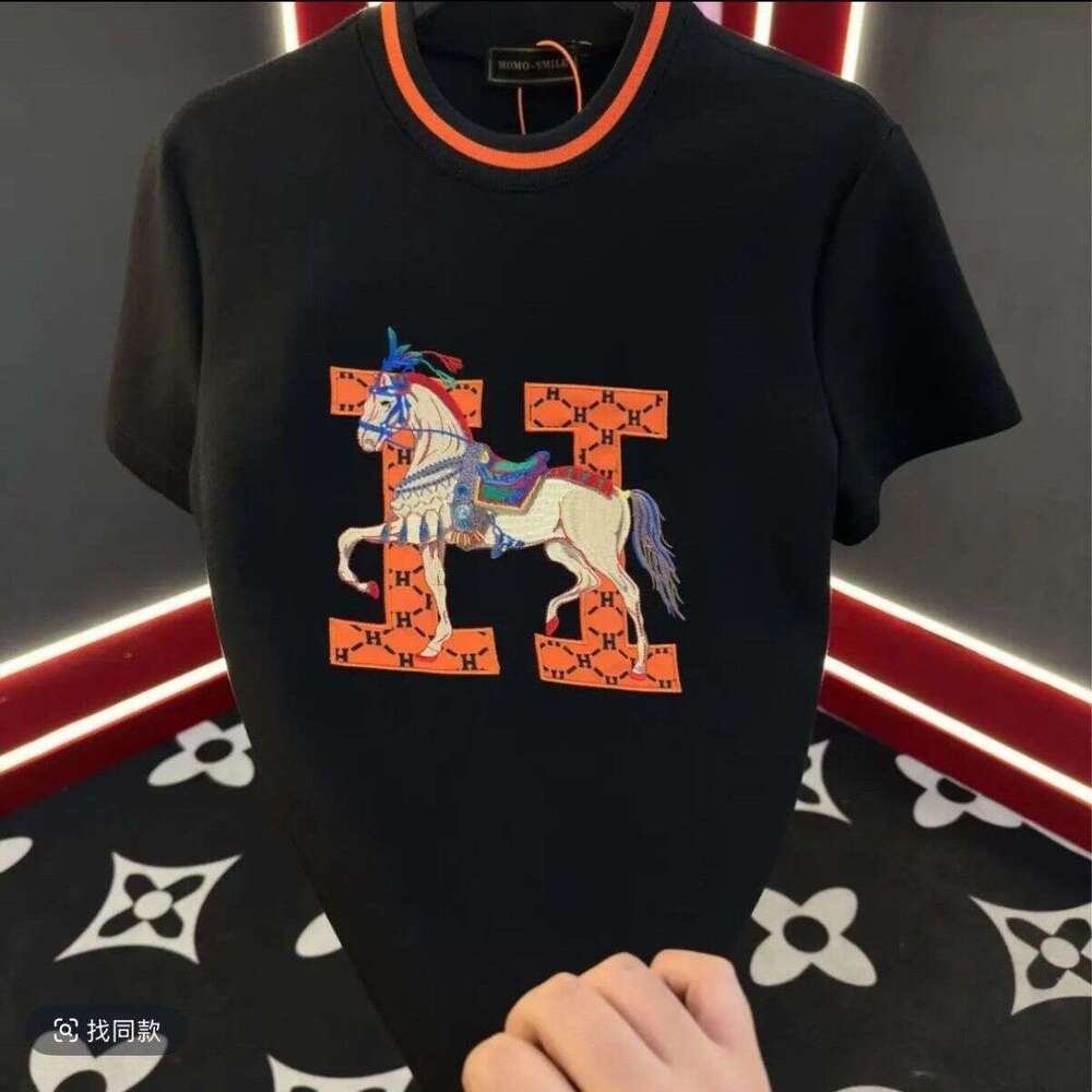 Men's T-Shirts Men's Tees Polos Neck Embroidered Short Sleeve Summer Fashion Men's Trendy Casual Couple Light Luxury Home Casual Men 