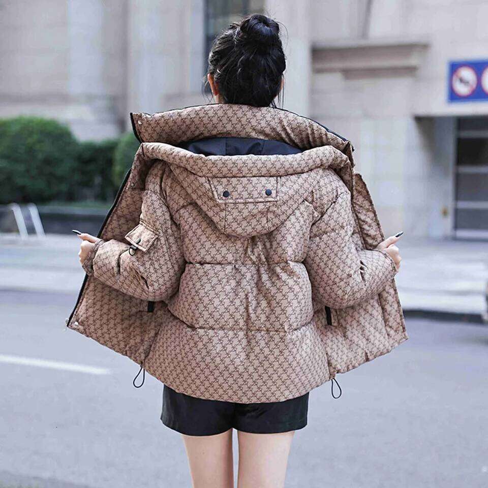 Autumn Winter Down Designer Fashion Cotton Jacket Women New Fashion Loose Thicken Coat Hooded Zipper Pocket Stand-Up Collar Outwear Female Parka