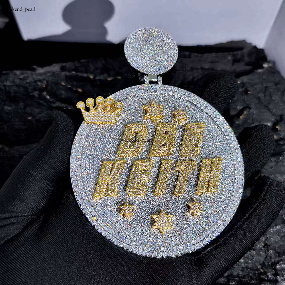 Ice out VVS Moissanite NUOYA Hip Hop Made Iced Out Name Full Dia Gold Sier Big Size Round Shaped Letter Pendant Custom Jewelry