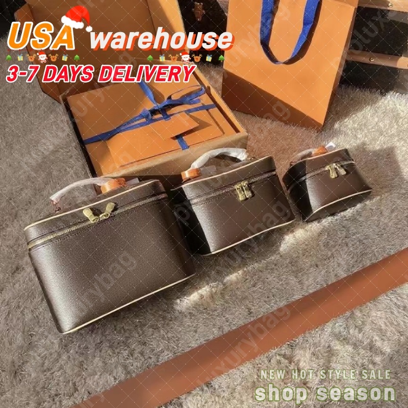 Luxury designer Cosmetic Bag Toiletry Pouch Cosmetic Nice Makeup Bag Cases Women Toiletry Bag pouch Travel Bags Clutch Handbags Purses