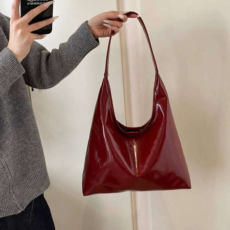 Women's Large Capacity PU Leather Shoulder Bag Casual Retro Tote Handbag Top Handle Satchel for Fall Winter XJ260109
