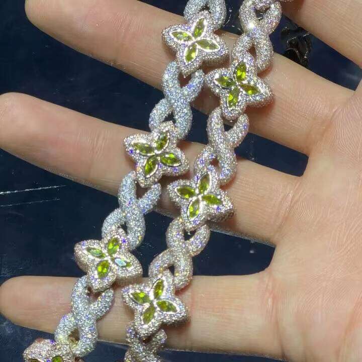 Charming Colorful Marquise Eye VVS Moissanite Four-Leaf Three-Leaf Clover 925 Silver Cuban Chain Men's Women's Jewelry Bracelet Bangle