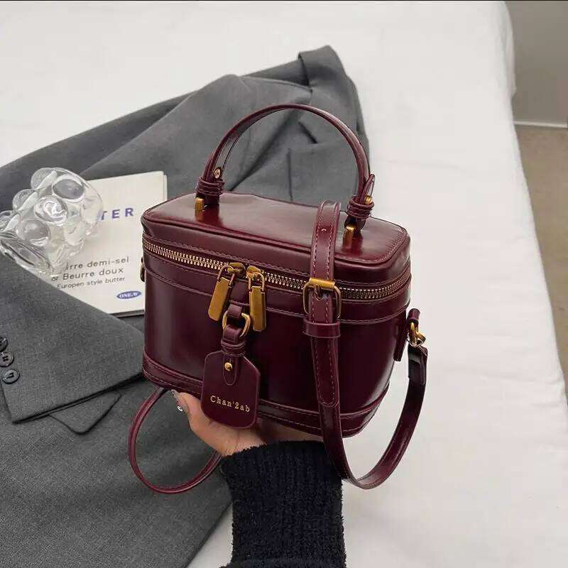 Retro Trendy Handbags Women Autumn and Winter Shoulder Crossbody High-end Small Lipstick Cosmetic Mini Square Bags Ins XJ260109