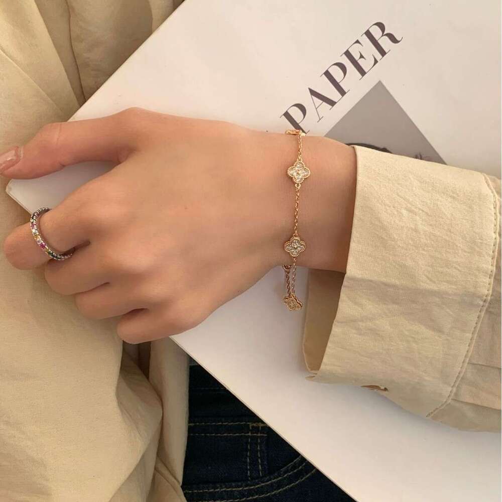 Bracelet for Women French Niche High-End Four-Leaf Clover Full Diamond Small Rose Mini V Gold Daily Wear Party Hand Jewelry Factory Wholesale Free Shi