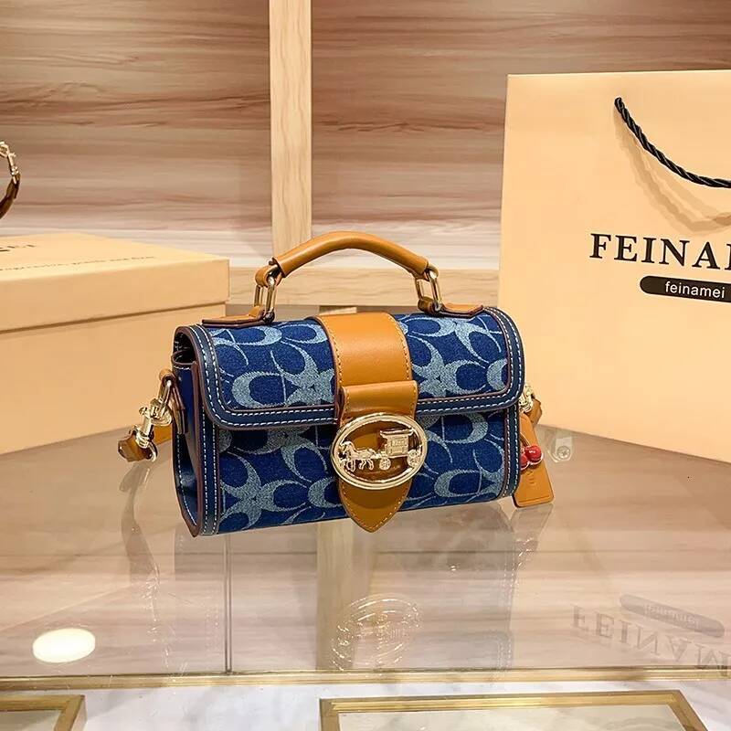 Bestseller Ladies' handbag, light luxury retro denim canvas fashionable 2025 new pillow bag, high-end single shoulder crossbody bag ddmybear