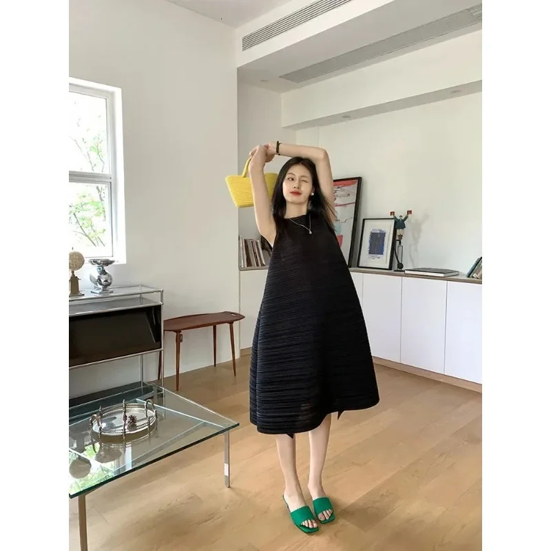 SXZ Miyake Pleated Womens Dresses Loose Plus Size High Quality Sense of Elegance Sleeveless Midlength Skirt 2025 Spring 260104