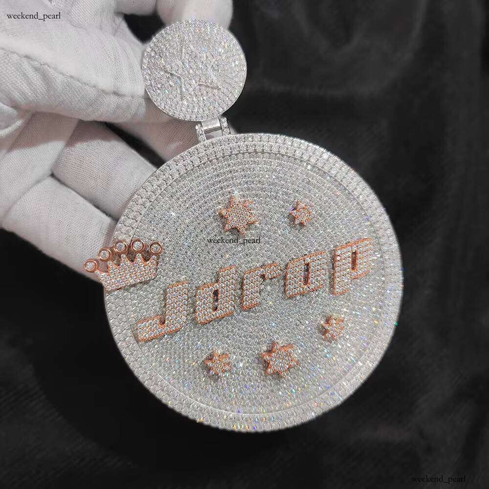 Ice out VVS Moissanite NUOYA Hip Hop Made Iced Out Name Full Dia Gold Sier Big Size Round Shaped Letter Pendant Custom Jewelry