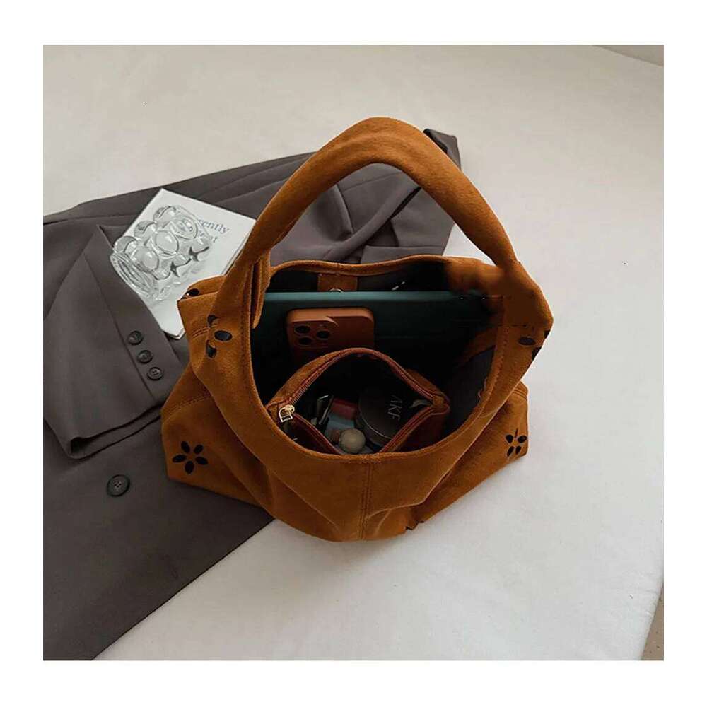 Floral Cut Out Women's Tote Autumn Winter Suede Velvet Soft Large Capacity Shoulder Bag For Commute Underarm Handbag XJ260109