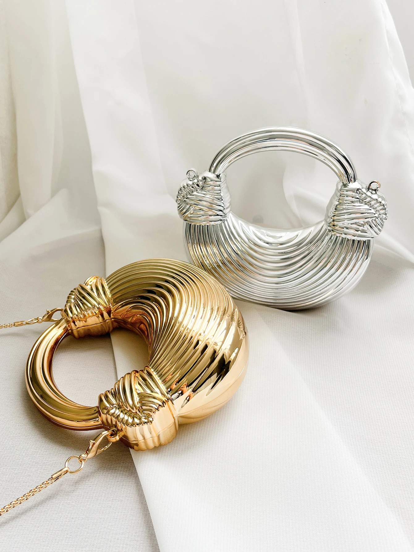 Stylish womens handbag mini gold y er woven bag crossbody bag shoulder bag silver evening clutch 251231