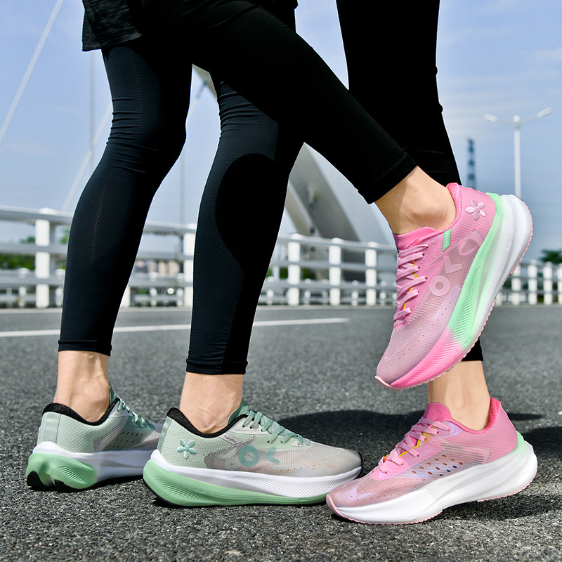 ONKE Free delivery sneakers Fashionable sports shoes breathable running shoes breathable and comfortable running shoes